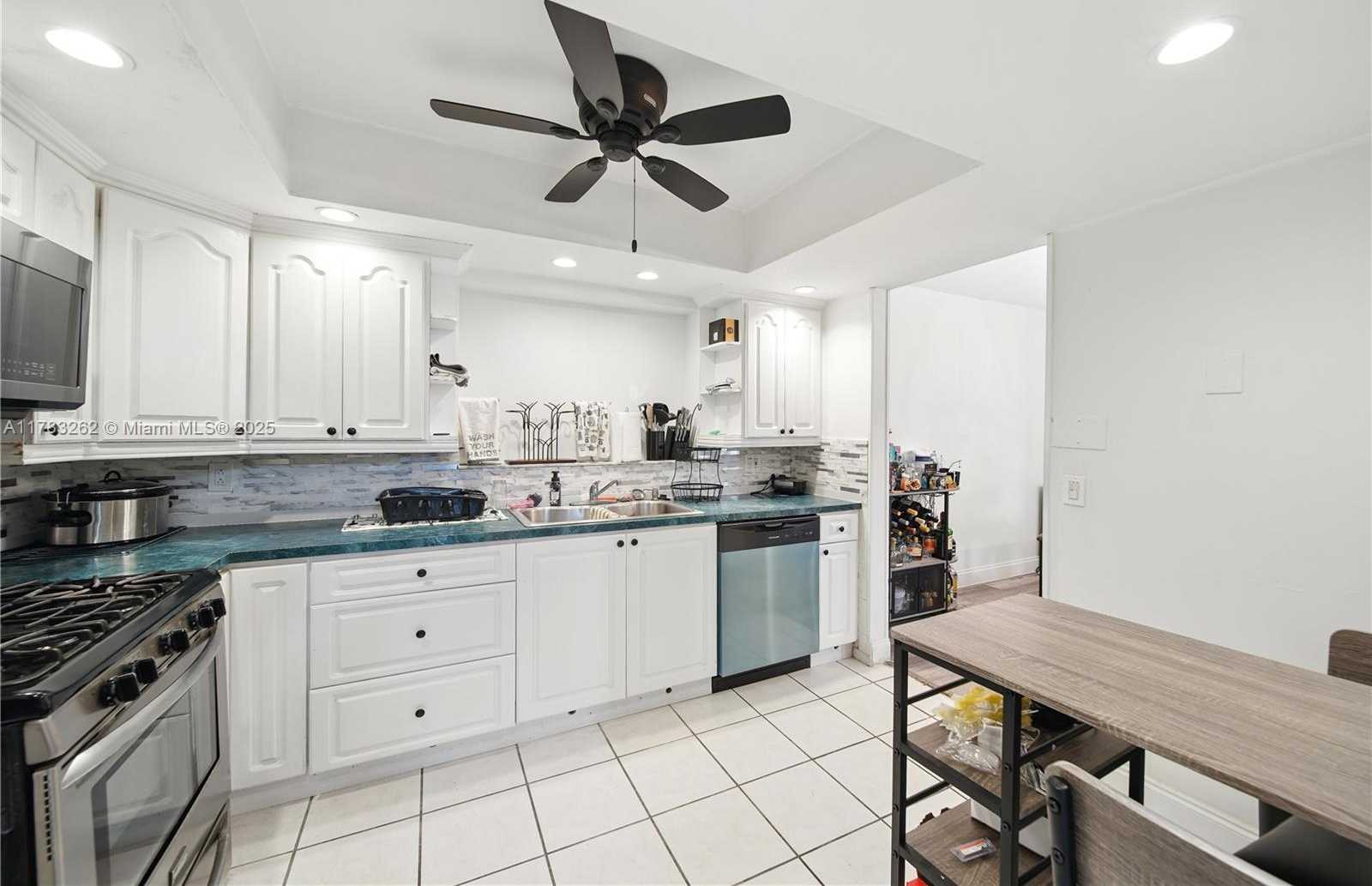 Small Image of 11641 NORTH WEST 42ND ST, Sunrise Number 5