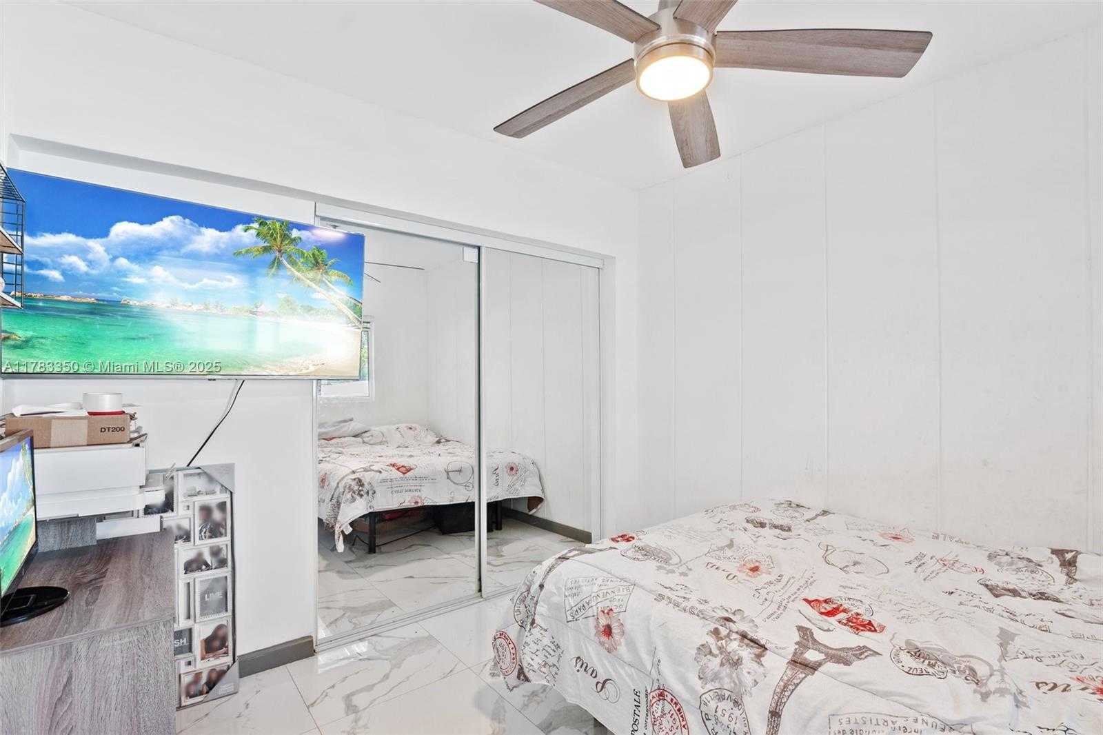 Small Image of 5117 WASHINGTON ST, Hollywood Number 18