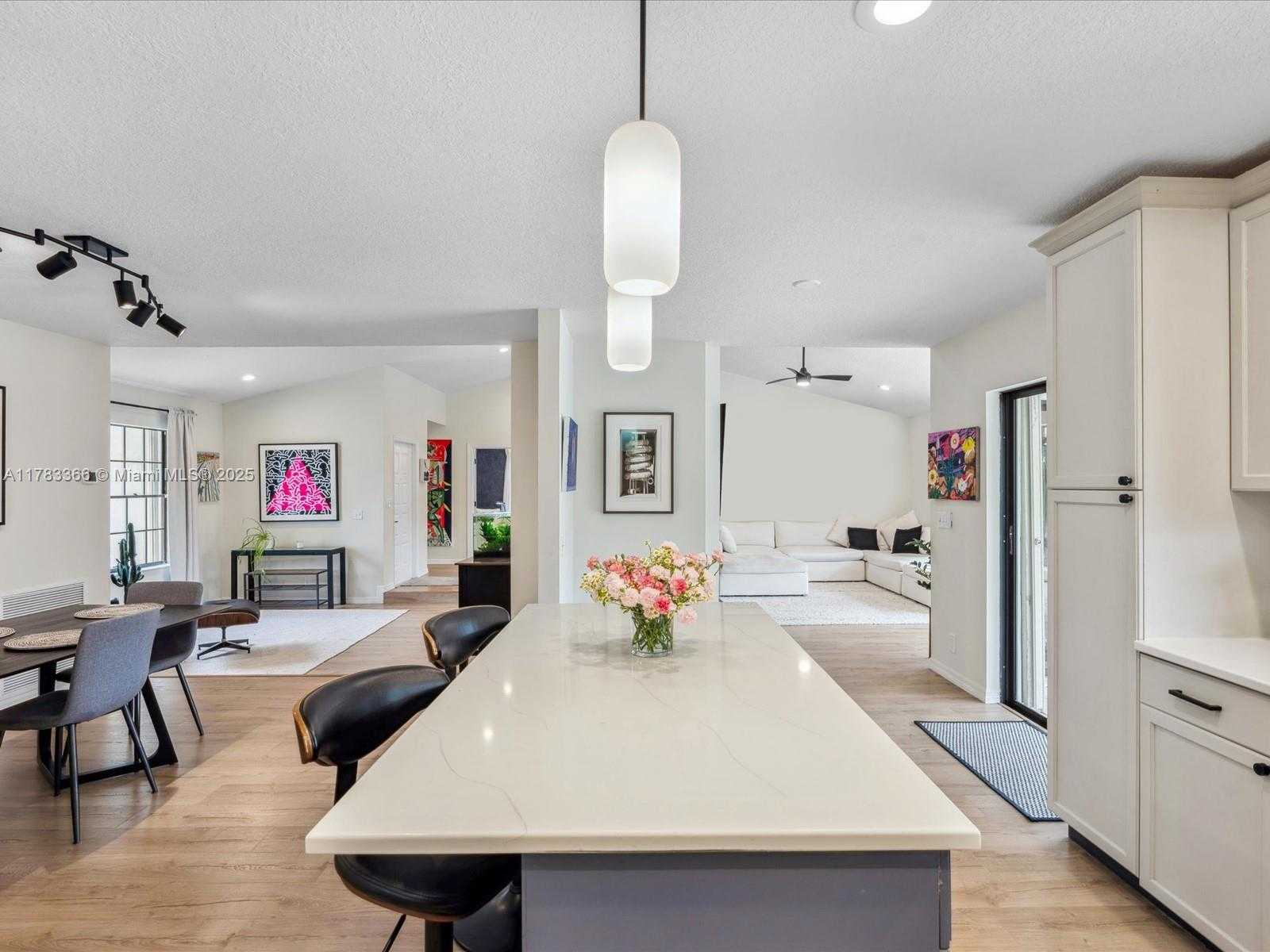 Small Image of 10174 SOUTH 182ND LN S, Boca Raton Number 14