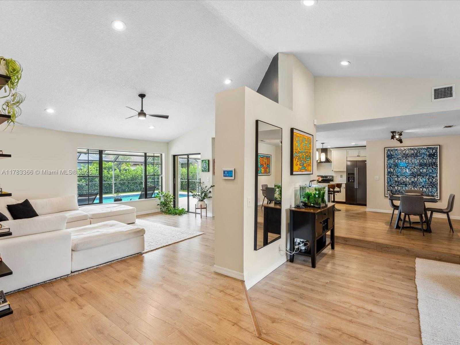 Small Image of 10174 SOUTH 182ND LN S, Boca Raton Number 5
