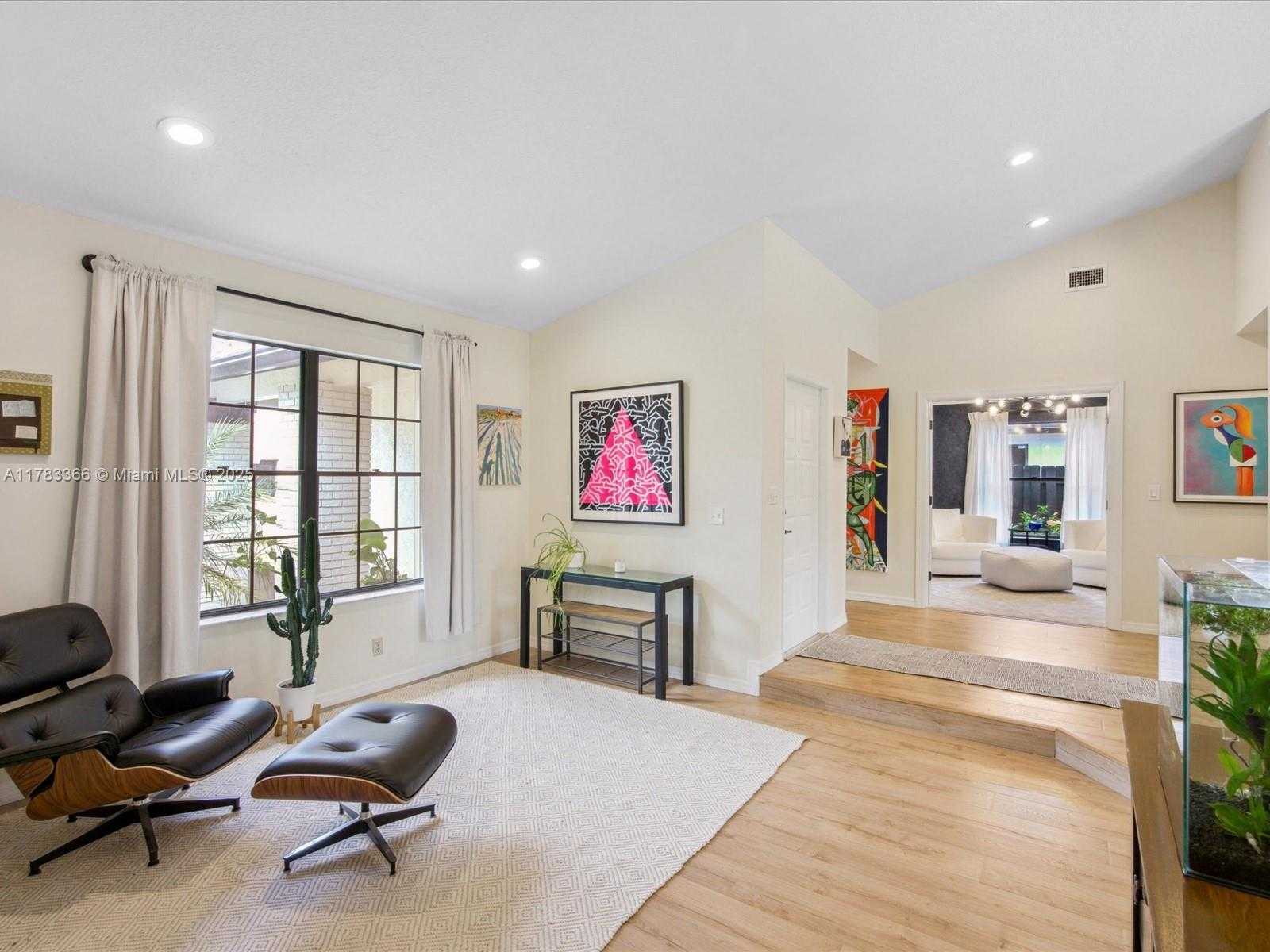 Small Image of 10174 SOUTH 182ND LN S, Boca Raton Number 7