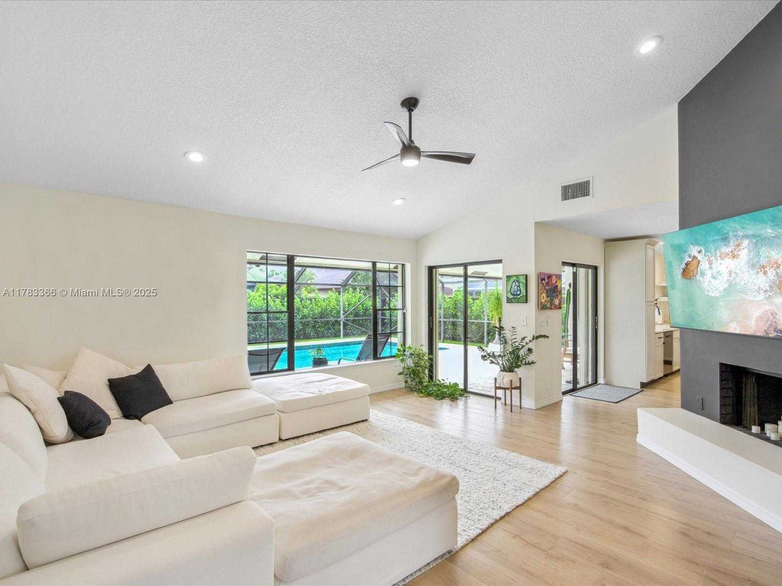Small Image of 10174 SOUTH 182ND LN S, Boca Raton Number 8