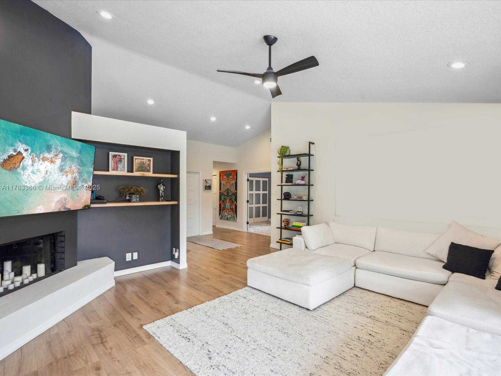 Small Image of 10174 SOUTH 182ND LN S, Boca Raton Number 9