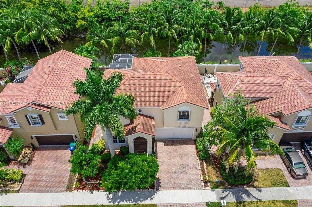 Small Image of 922 NORTH WEST 127TH AVE, Coral Springs Number 2