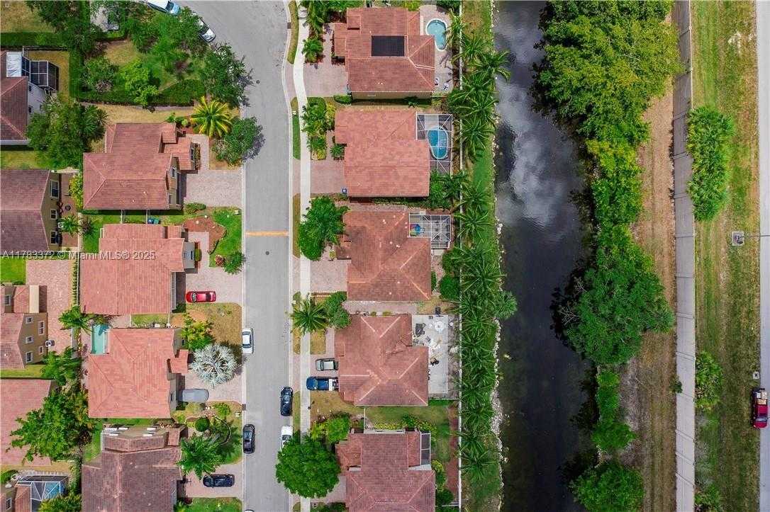 Small Image of 922 NORTH WEST 127TH AVE, Coral Springs Number 3