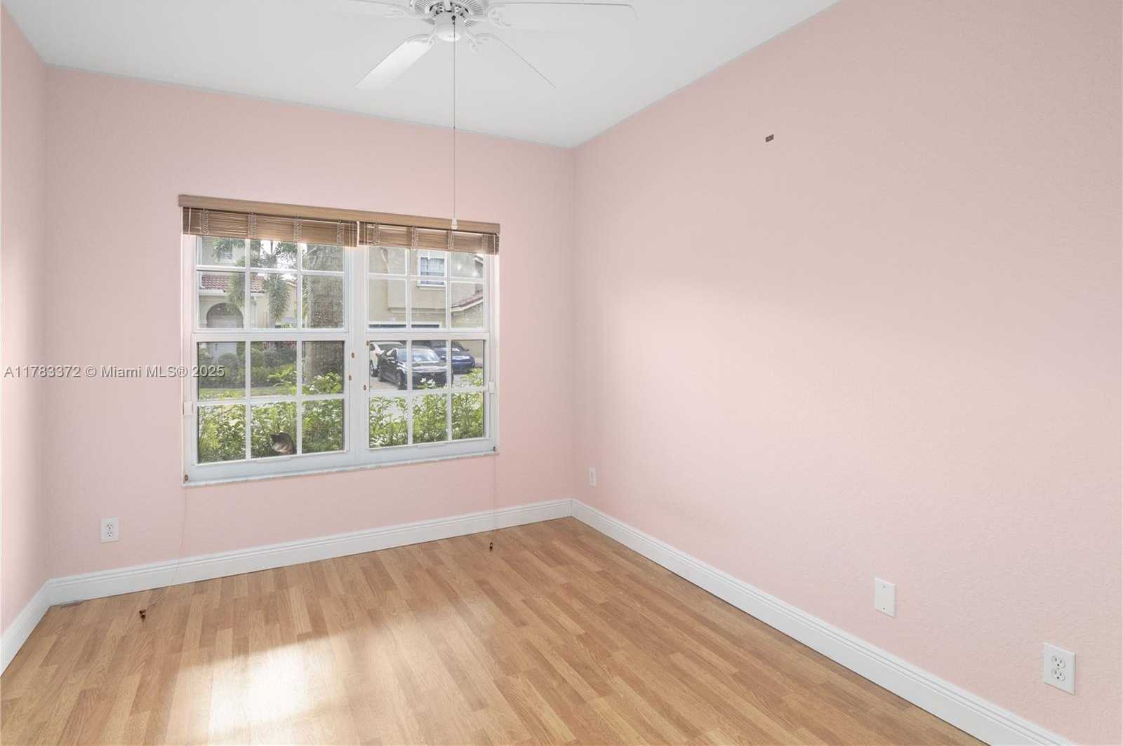 Small Image of 922 NORTH WEST 127TH AVE, Coral Springs Number 31