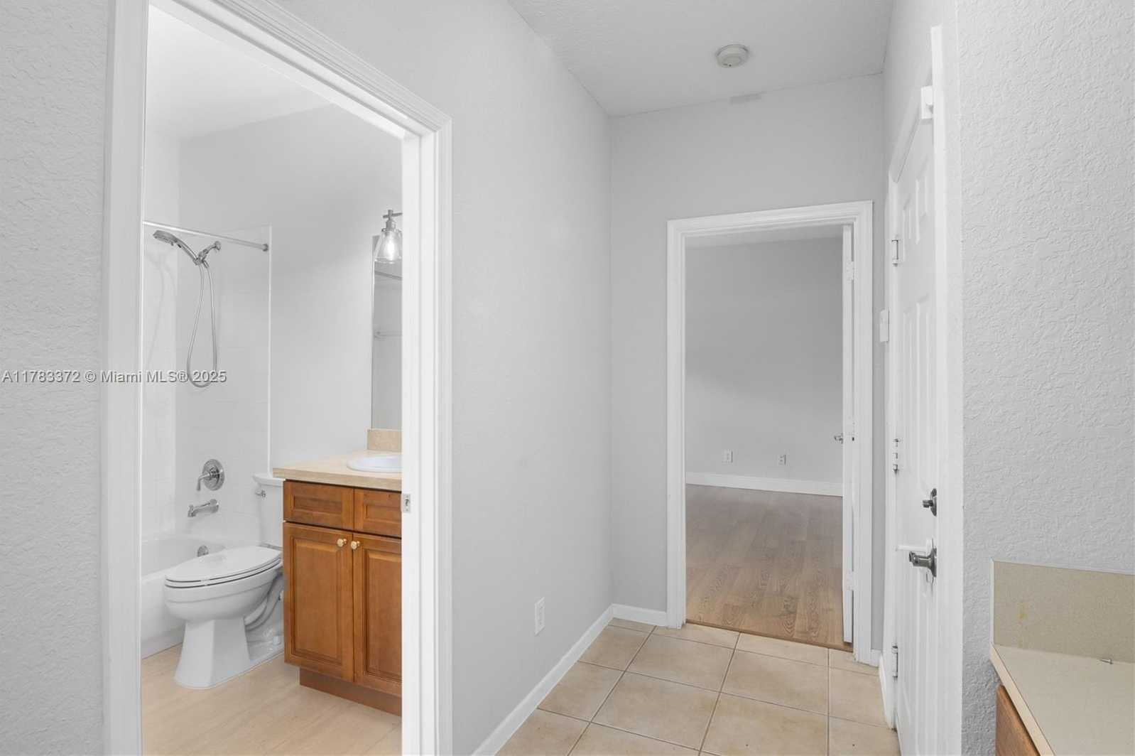 Small Image of 922 NORTH WEST 127TH AVE, Coral Springs Number 33