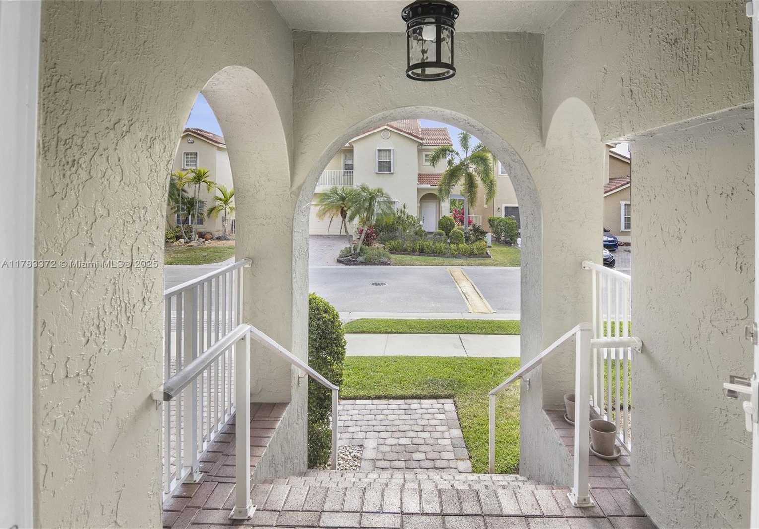 Small Image of 922 NORTH WEST 127TH AVE, Coral Springs Number 4