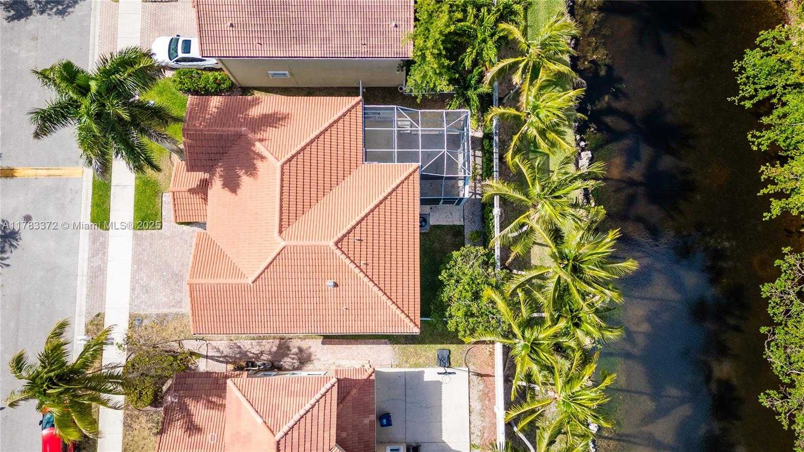 Small Image of 922 NORTH WEST 127TH AVE, Coral Springs Number 44