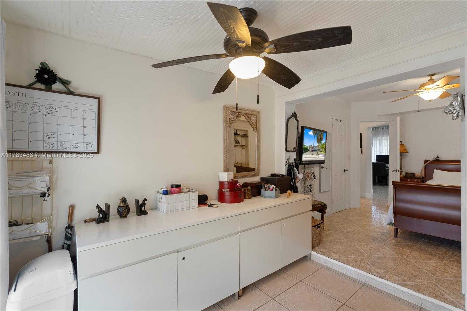 Small Image of 1260 NORTH EAST 135TH ST, North Miami Number 17