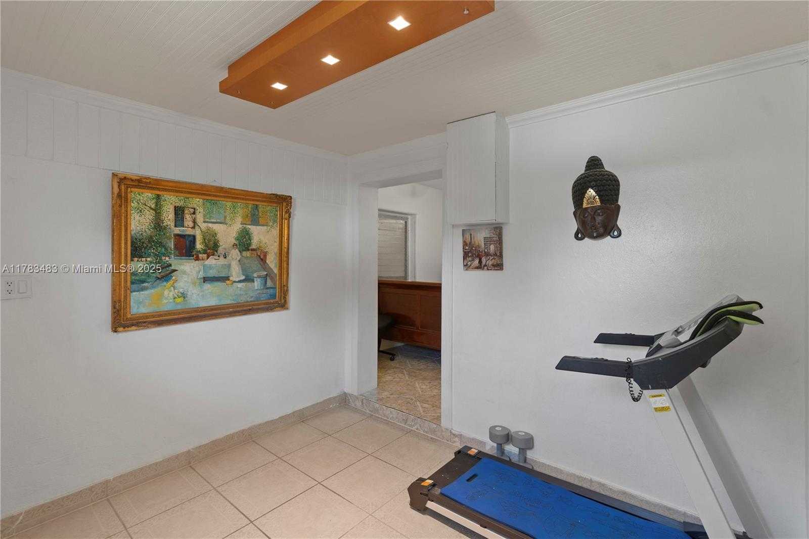 Small Image of 1260 NORTH EAST 135TH ST, North Miami Number 21