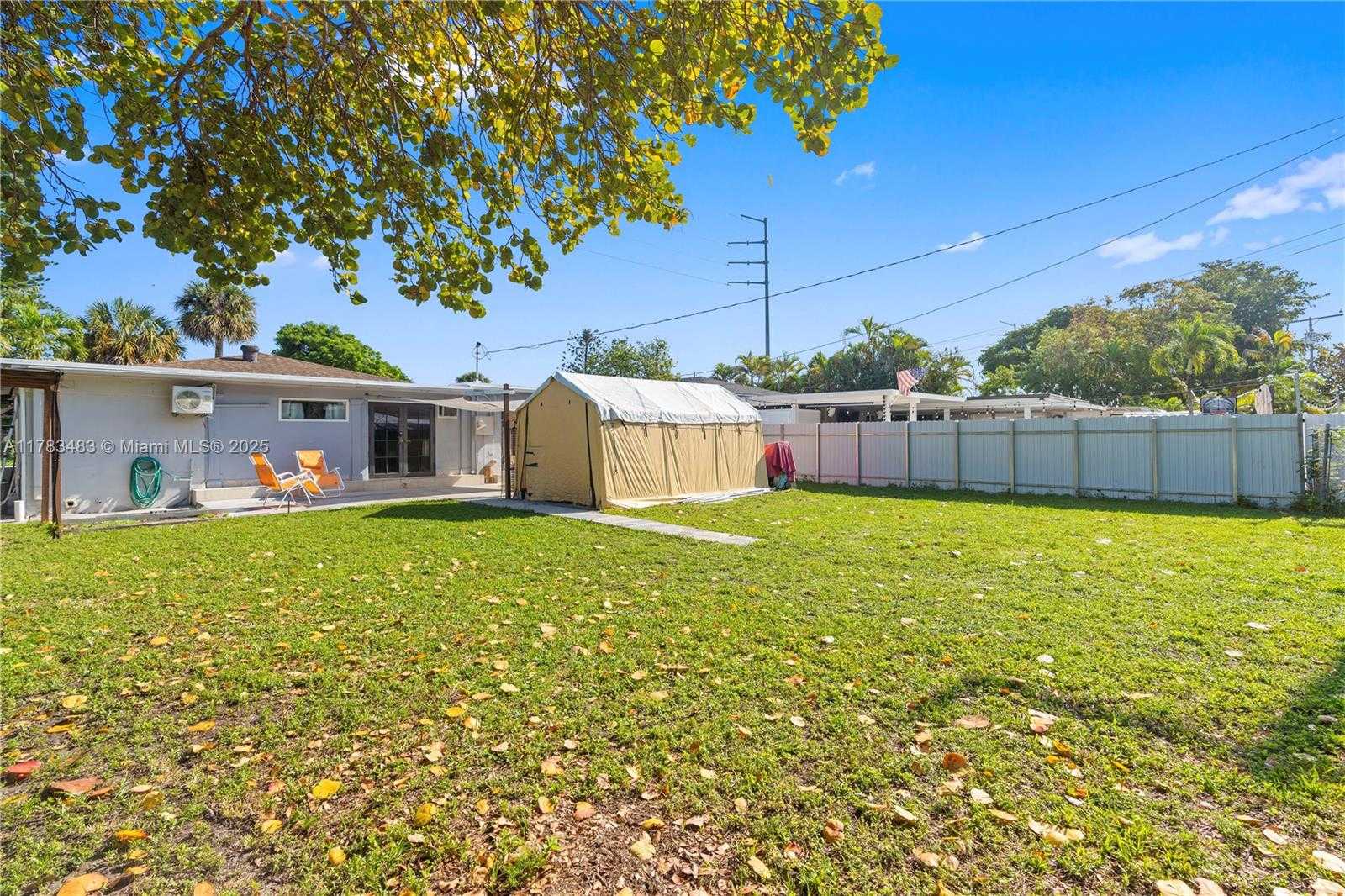 Small Image of 1260 NORTH EAST 135TH ST, North Miami Number 34