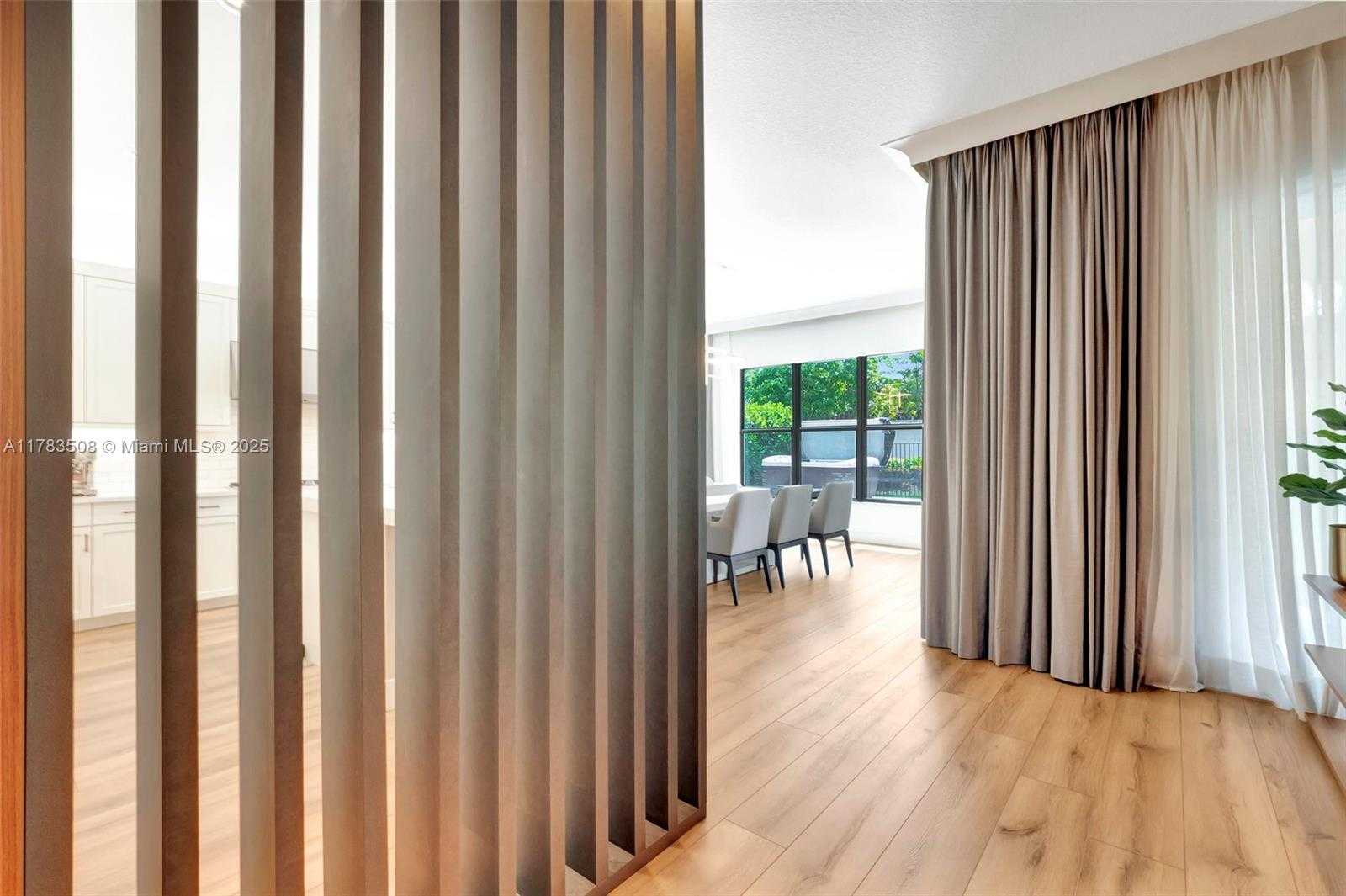 Small Image of 8608 TORREY ISLES TER, Boca Raton Number 13