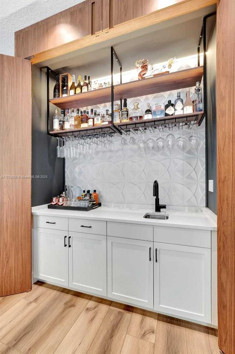 Small Image of 8608 TORREY ISLES TER, Boca Raton Number 14