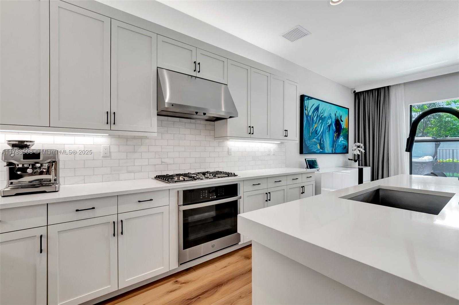 Small Image of 8608 TORREY ISLES TER, Boca Raton Number 17