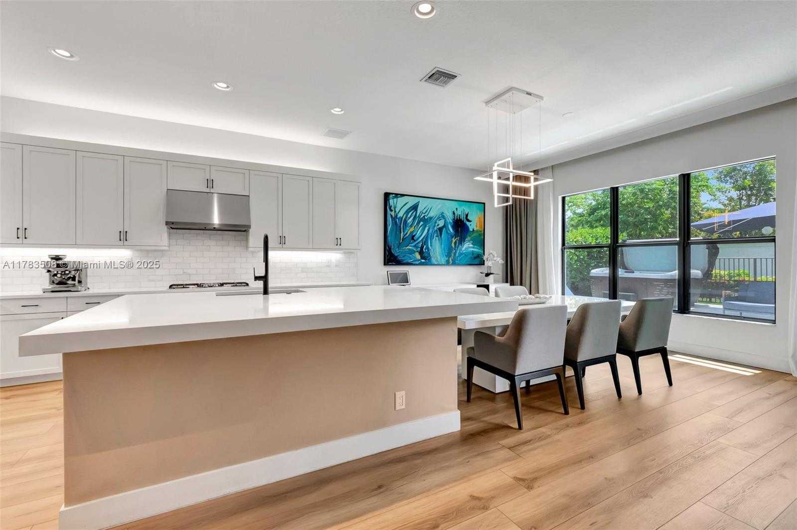 Small Image of 8608 TORREY ISLES TER, Boca Raton Number 20