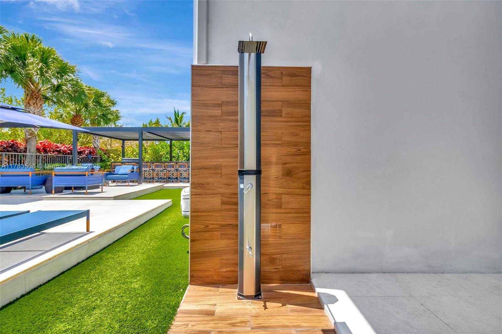 Small Image of 8608 TORREY ISLES TER, Boca Raton Number 45
