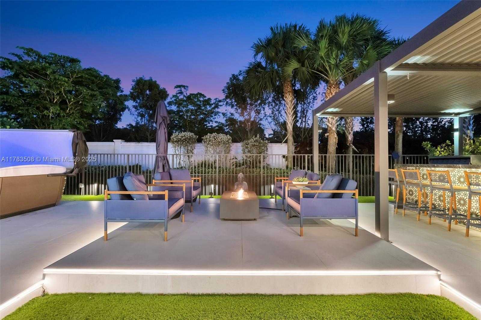 Small Image of 8608 TORREY ISLES TER, Boca Raton Number 50