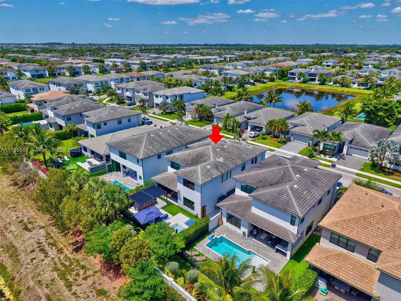 Small Image of 8608 TORREY ISLES TER, Boca Raton Number 72