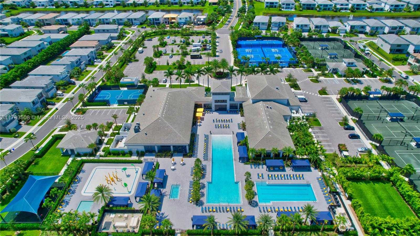 Small Image of 8608 TORREY ISLES TER, Boca Raton Number 81