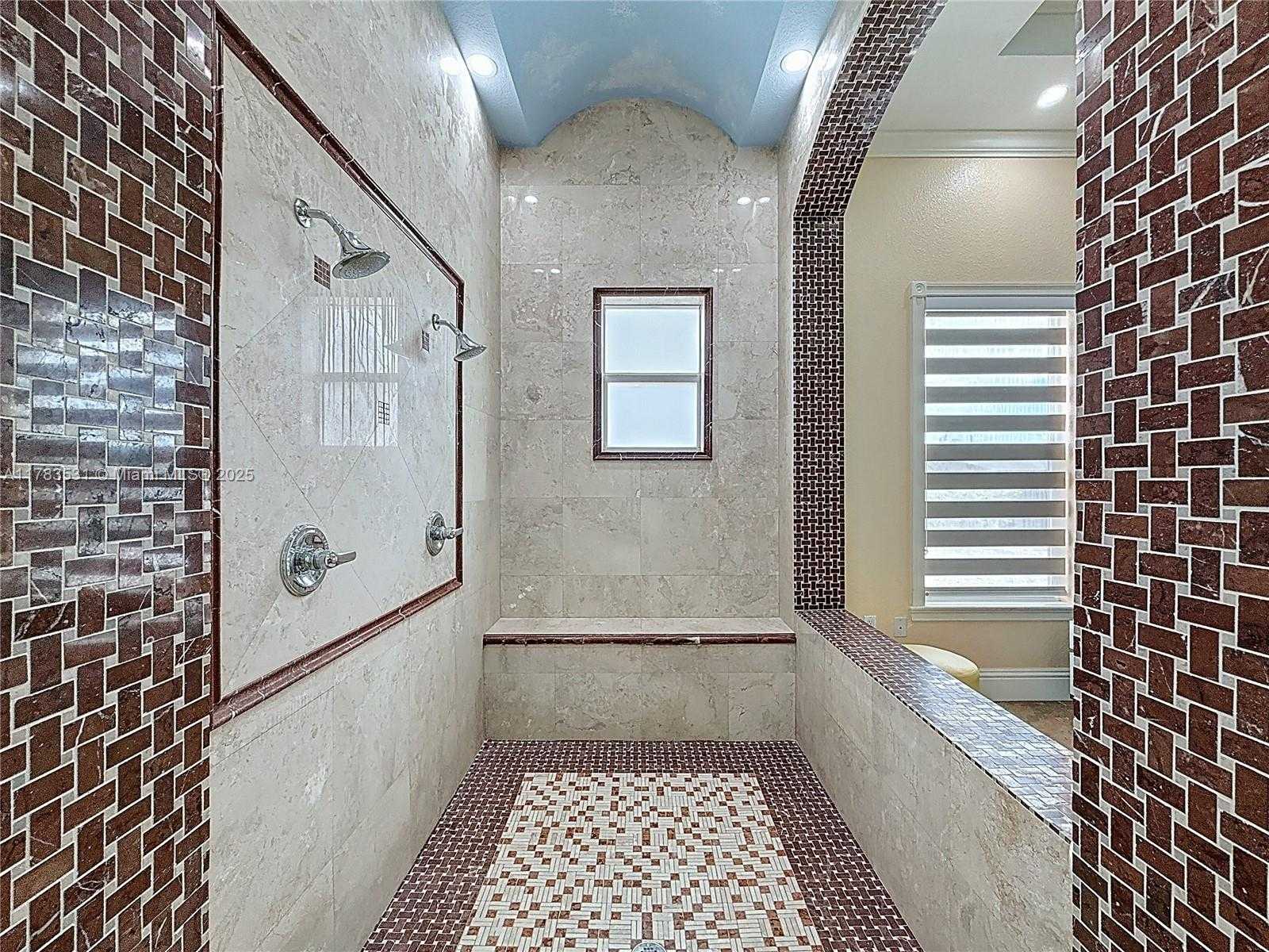 Small Image of 20455 SOUTH WEST 154TH AVE, Miami Number 54