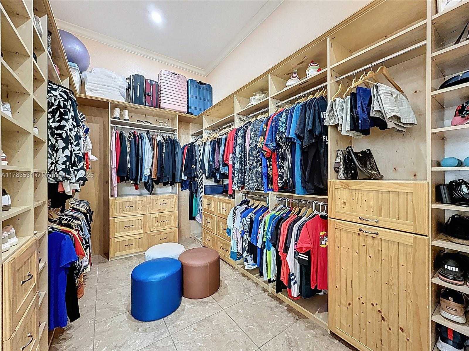 Small Image of 20455 SOUTH WEST 154TH AVE, Miami Number 57