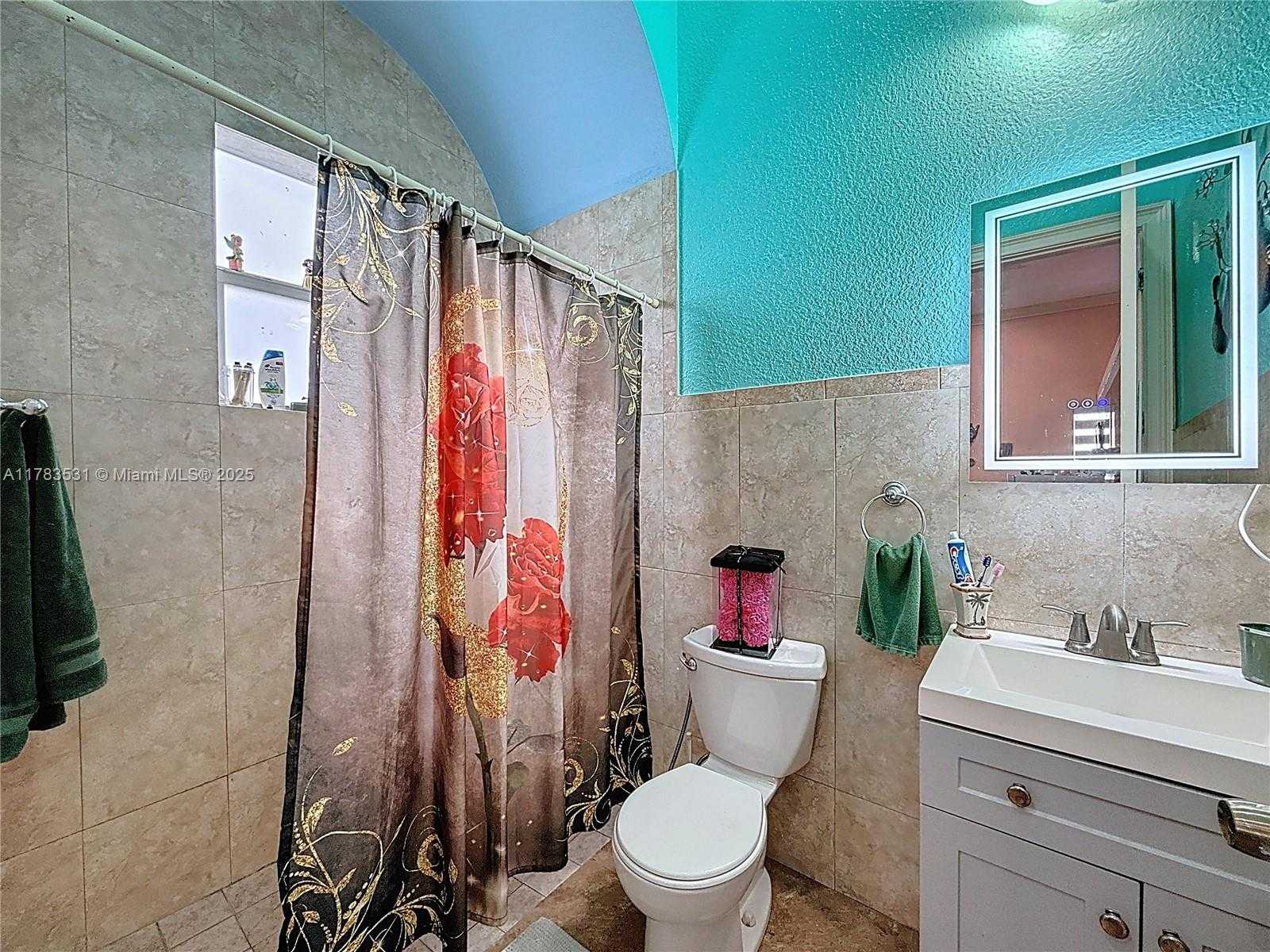 Small Image of 20455 SOUTH WEST 154TH AVE, Miami Number 68