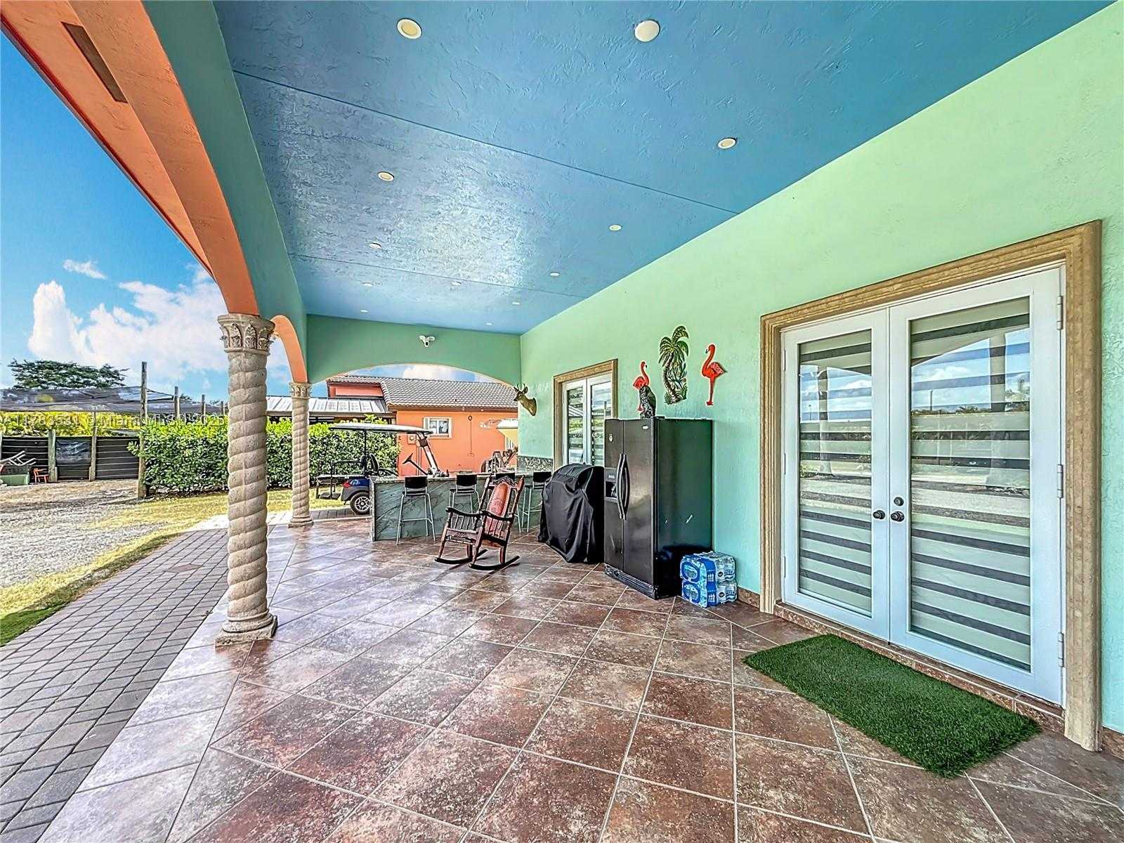 Small Image of 20455 SOUTH WEST 154TH AVE, Miami Number 75