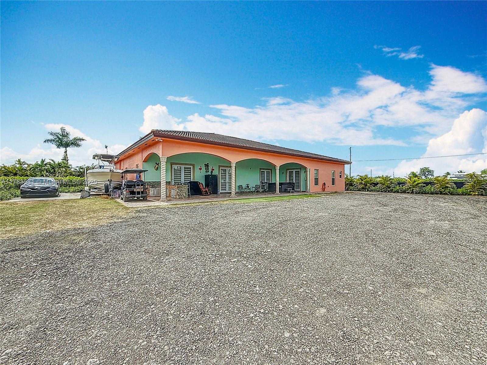Small Image of 20455 SOUTH WEST 154TH AVE, Miami Number 76