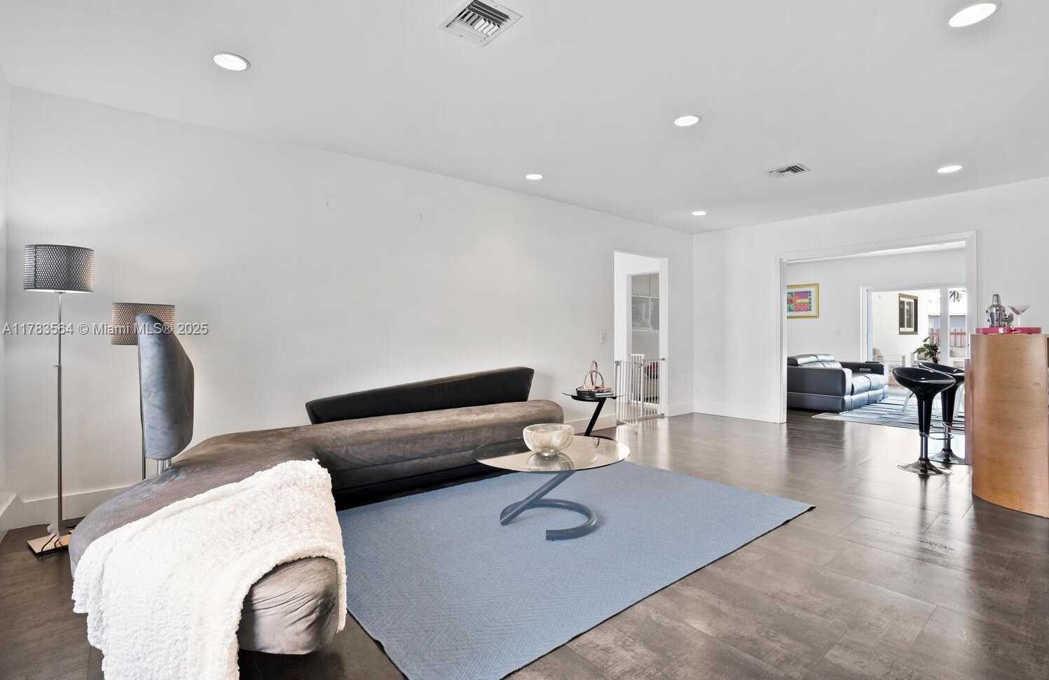 Small Image of 13605 SOUTH WEST 73RD AVE, Palmetto Bay Number 12