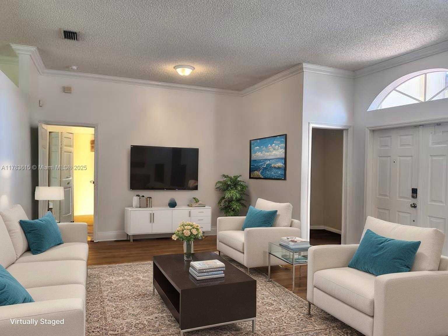 Small Image of 440 SOUTH EAST 25TH DR, Homestead Number 3