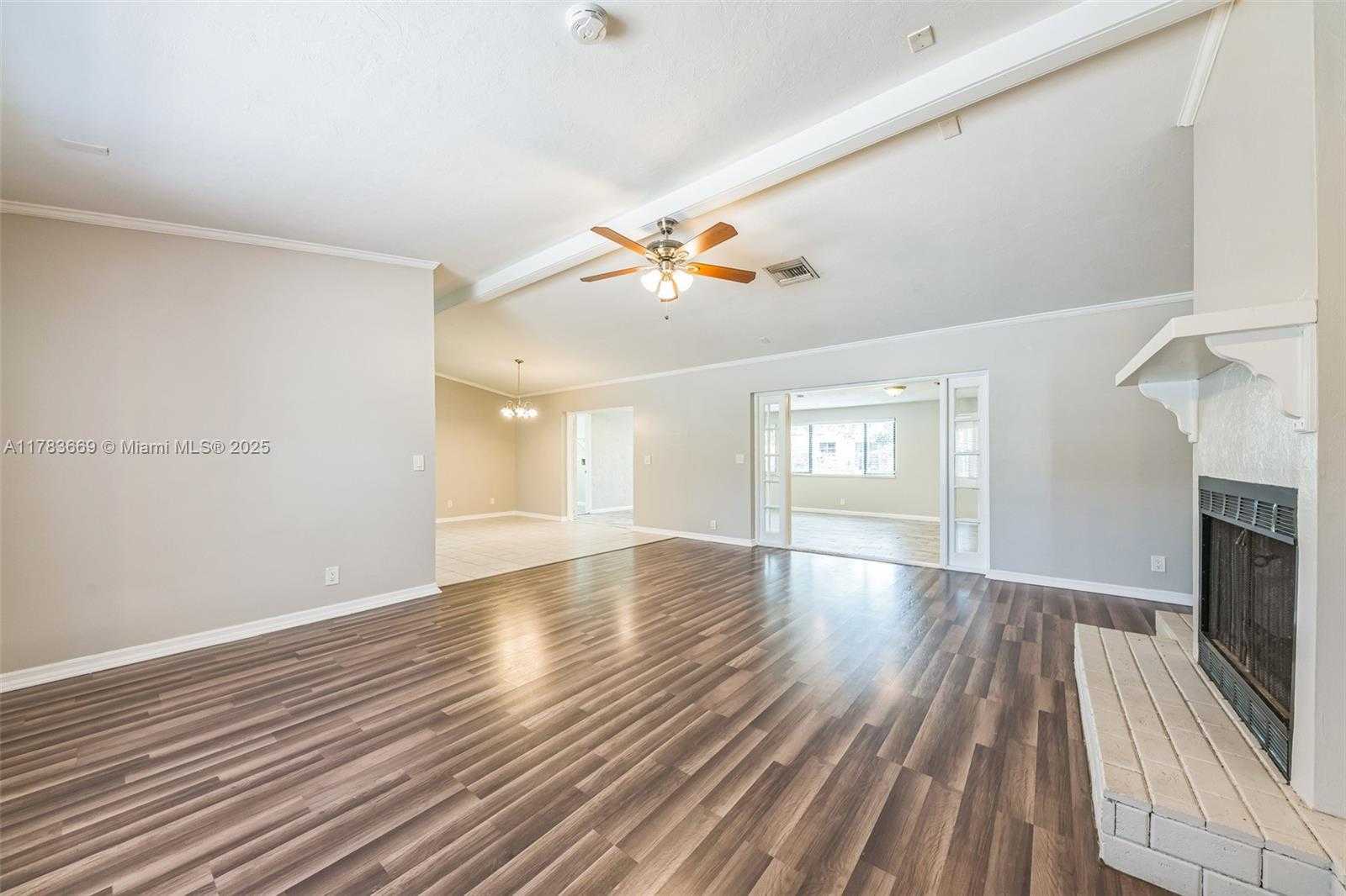 Small Image of 10108 SOUTH WINDTREE LN S, Boca Raton Number 5