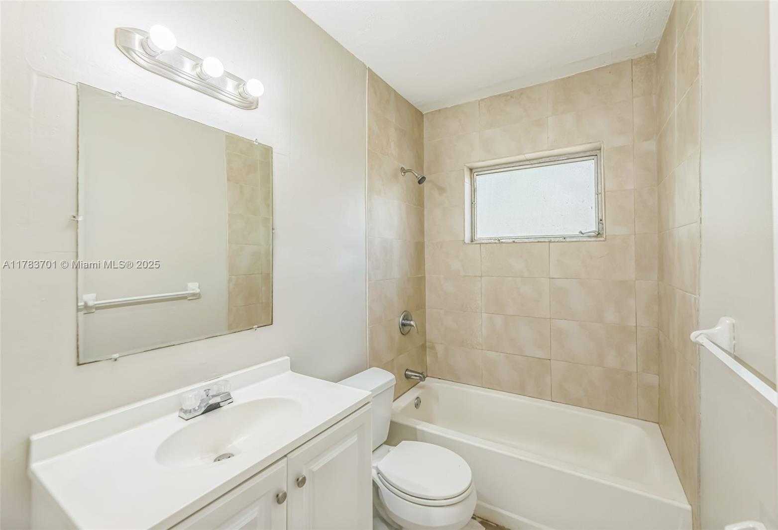 Small Image of 1541 SOUTH WEST 63RD TER, North Lauderdale Number 12