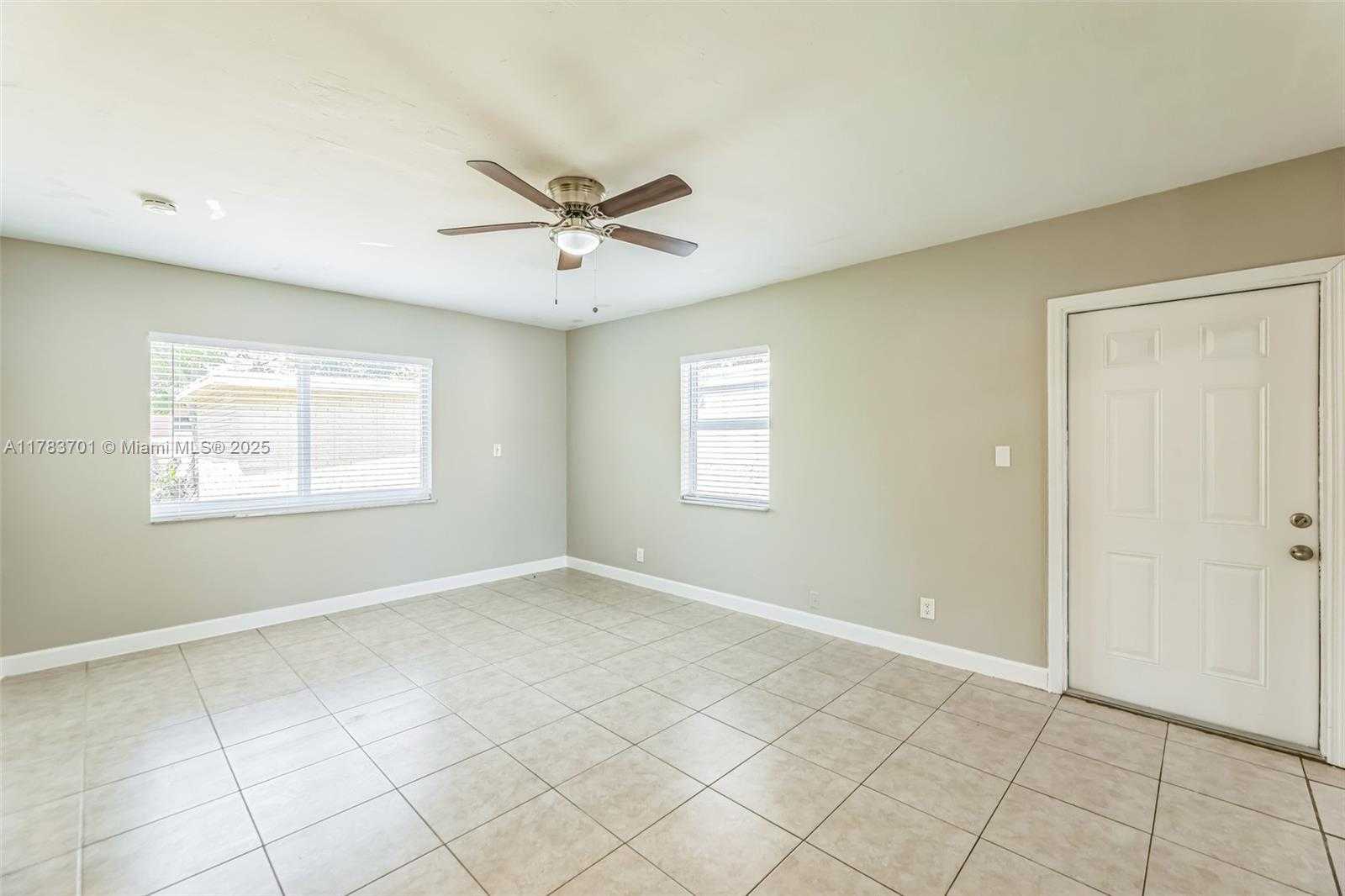 Small Image of 1541 SOUTH WEST 63RD TER, North Lauderdale Number 15