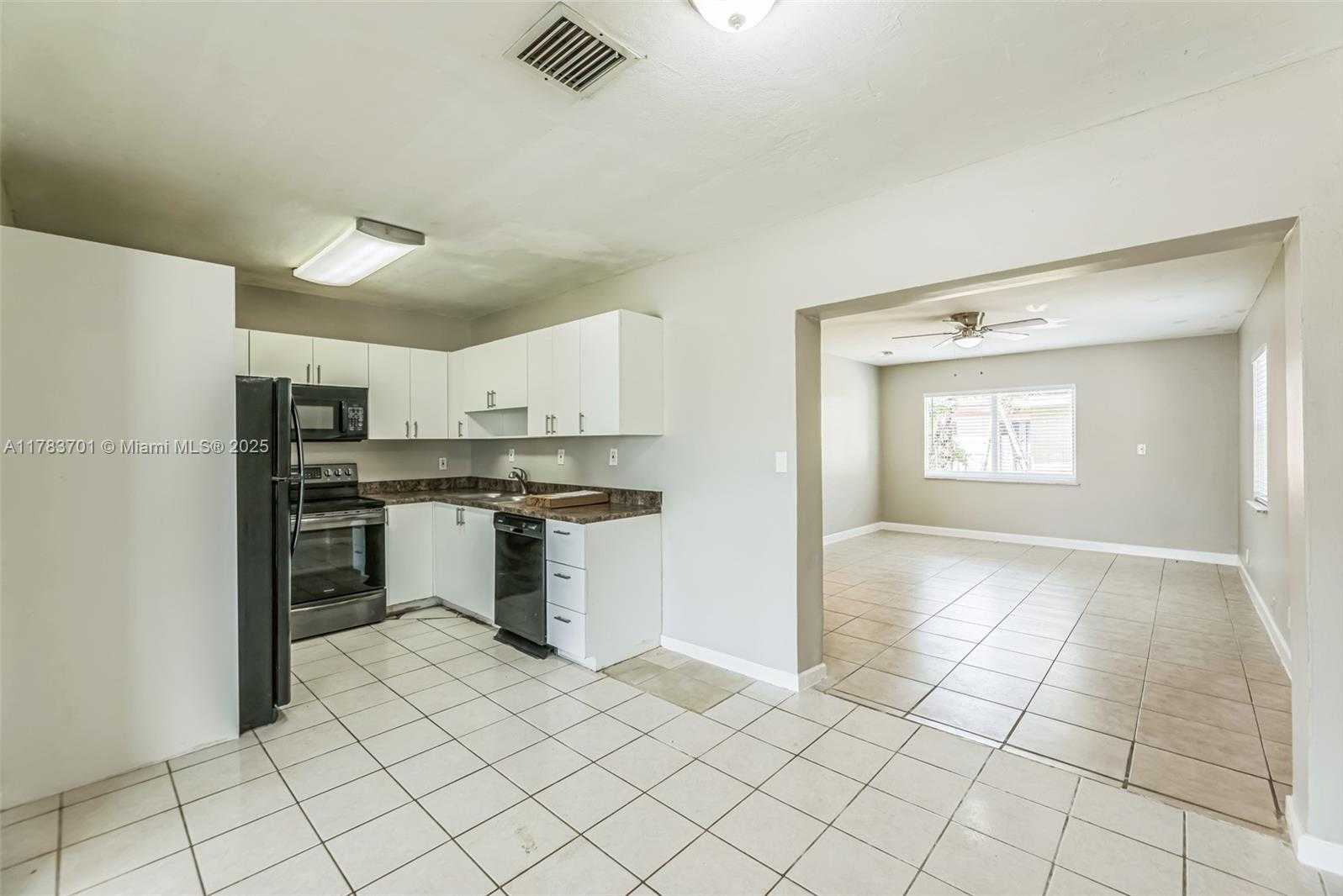 Small Image of 1541 SOUTH WEST 63RD TER, North Lauderdale Number 2