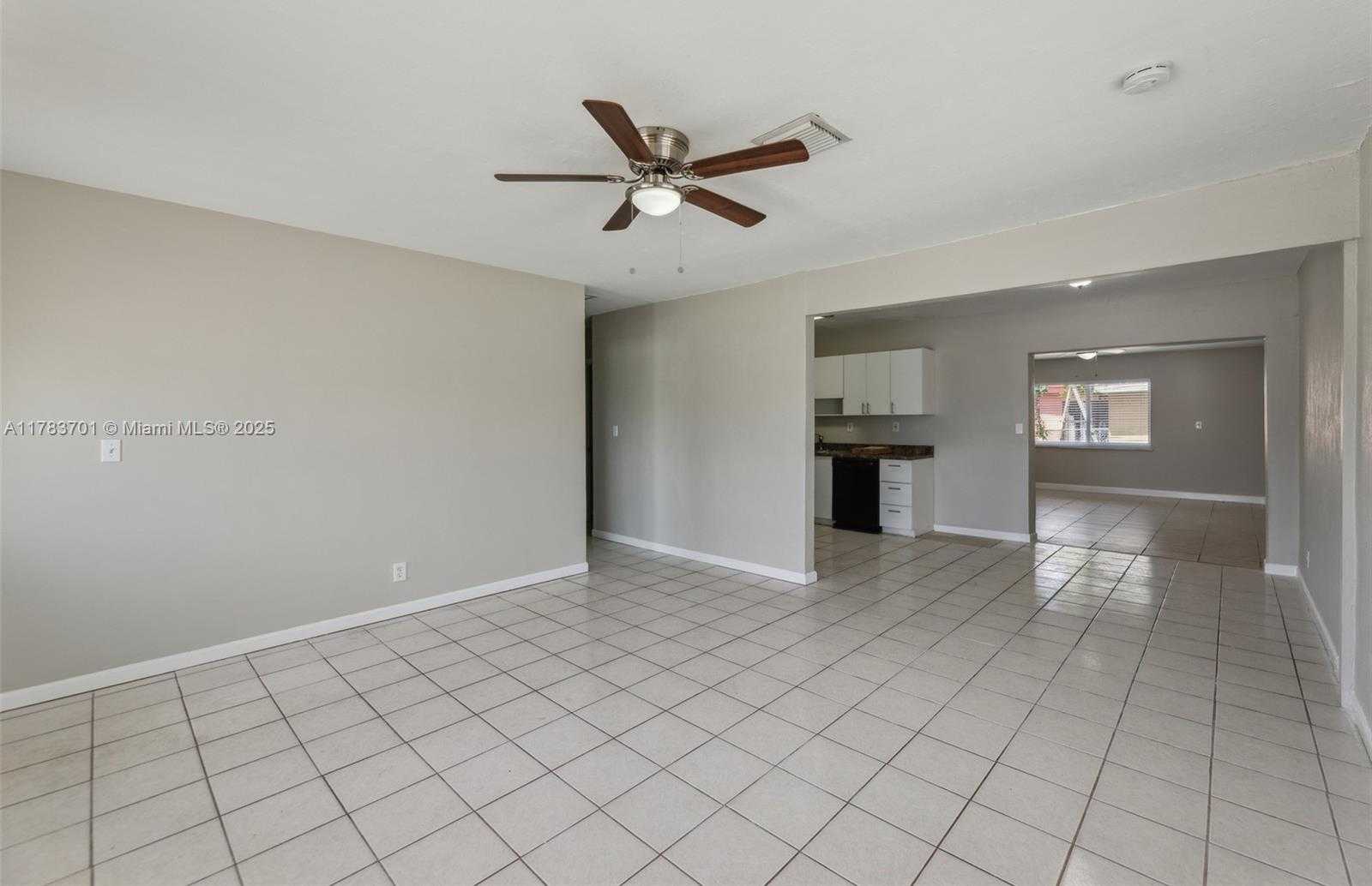 Small Image of 1541 SOUTH WEST 63RD TER, North Lauderdale Number 7