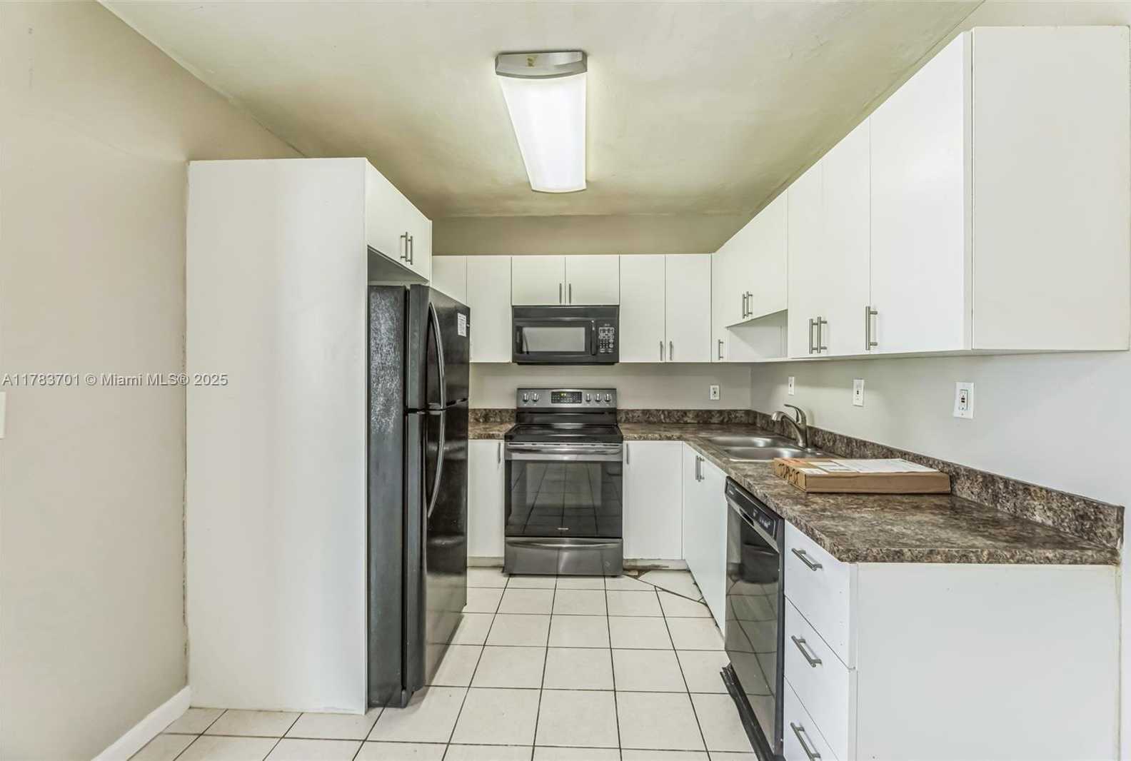 Small Image of 1541 SOUTH WEST 63RD TER, North Lauderdale Number 8