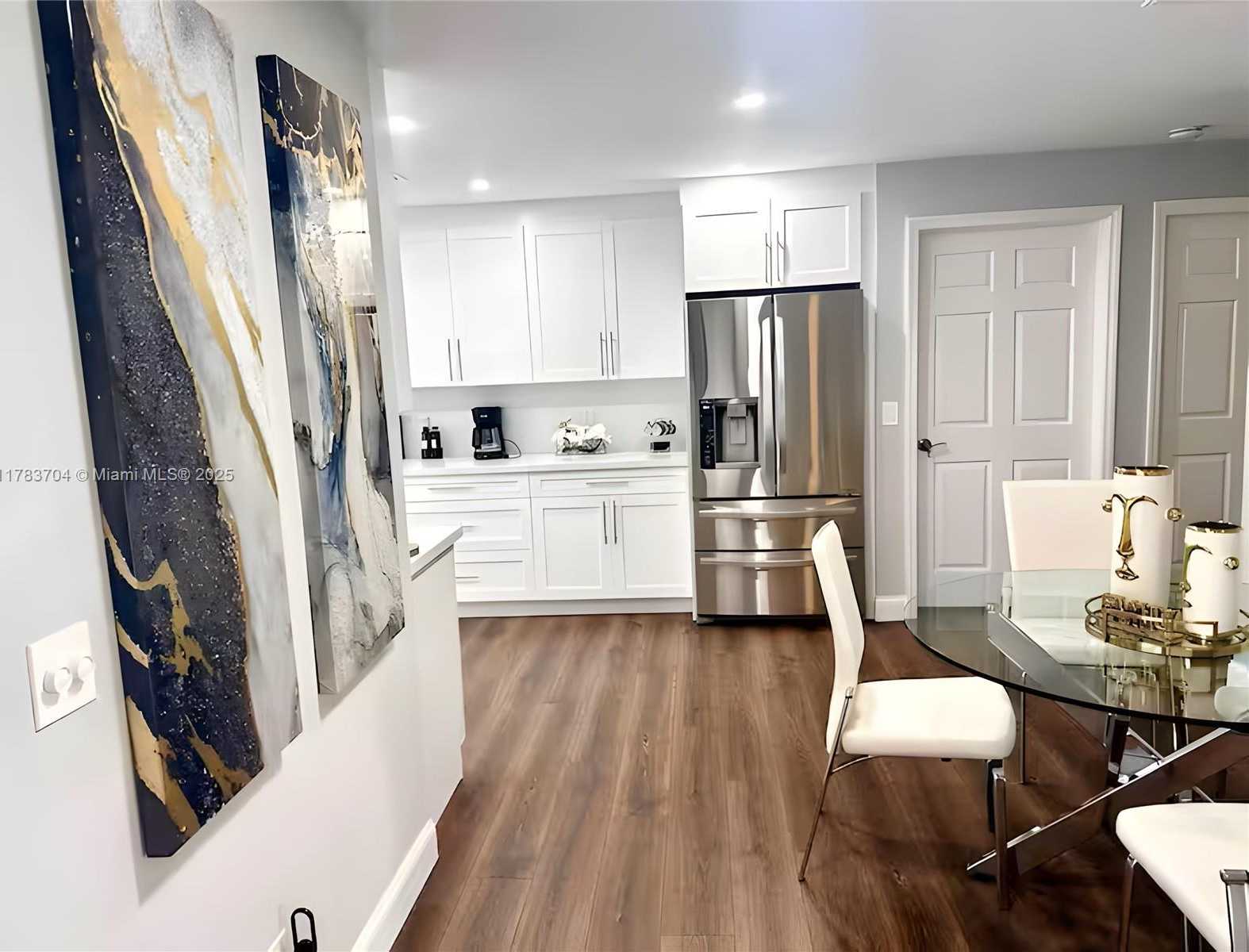 Small Image of 1398 HARBOR VIEW DR, Fort Myers Number 10