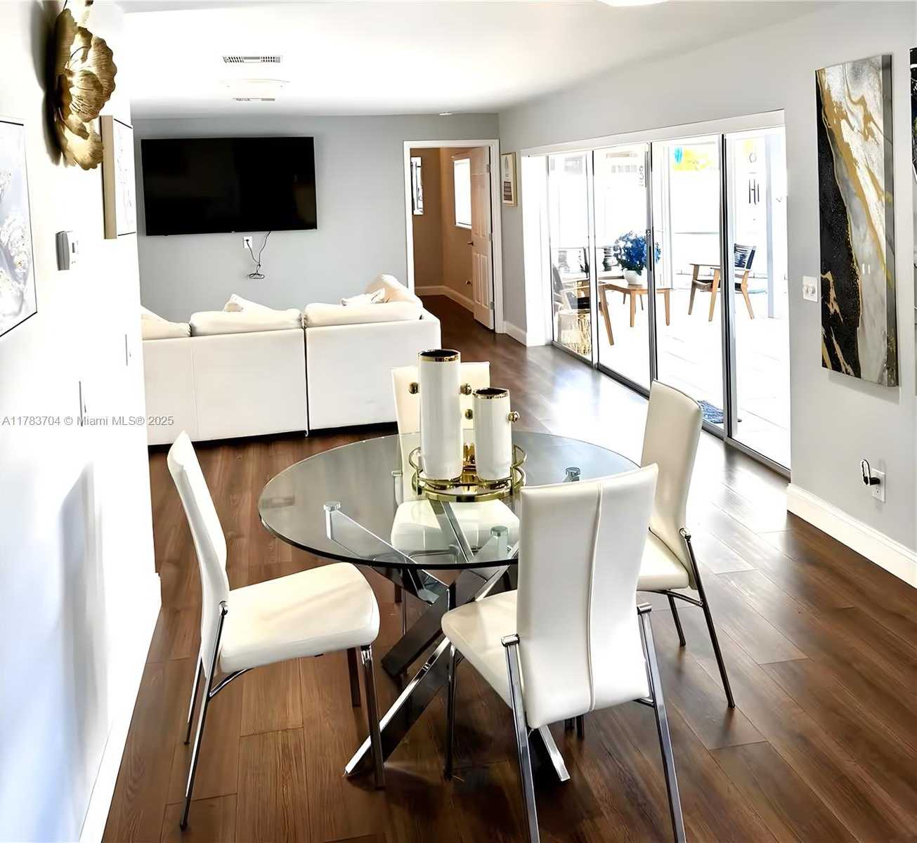 Small Image of 1398 HARBOR VIEW DR, Fort Myers Number 14