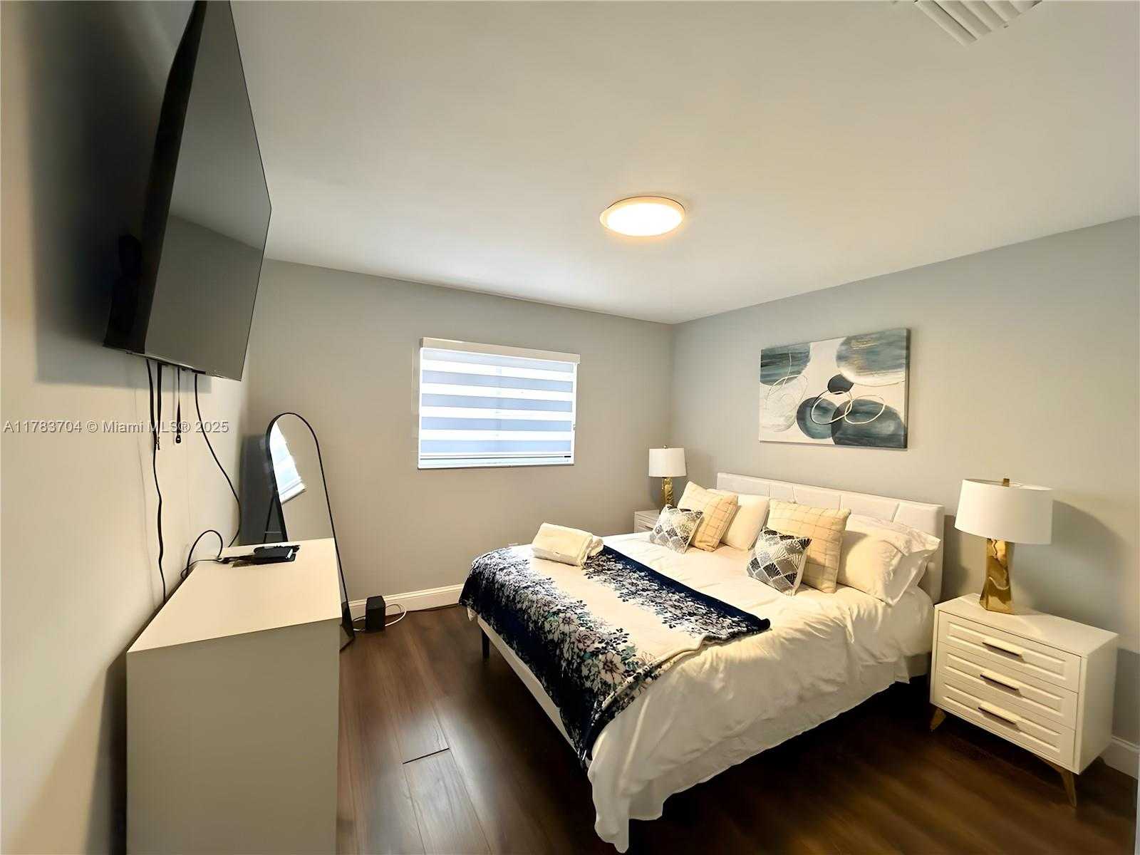 Small Image of 1398 HARBOR VIEW DR, Fort Myers Number 31