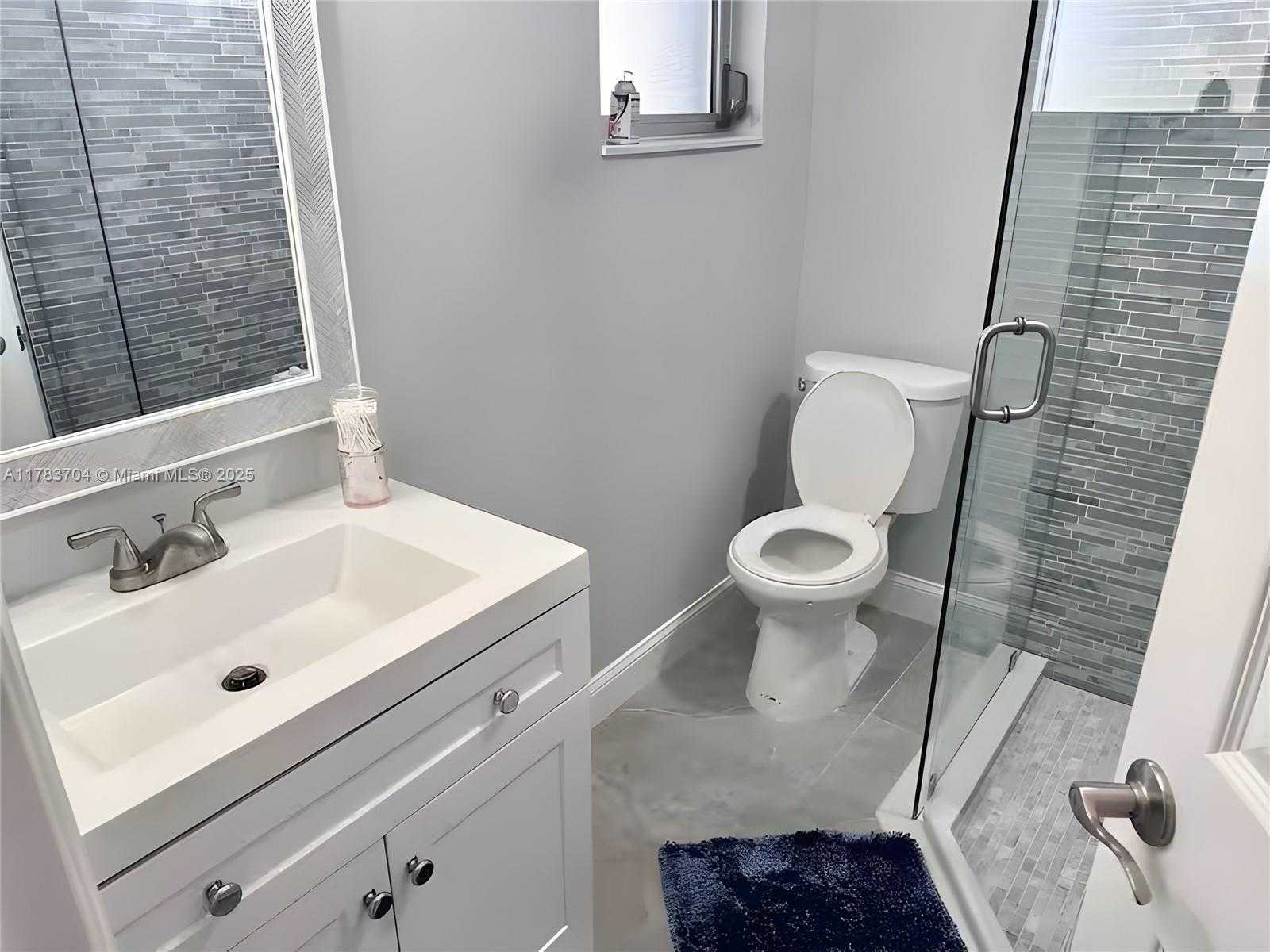 Small Image of 1398 HARBOR VIEW DR, Fort Myers Number 36