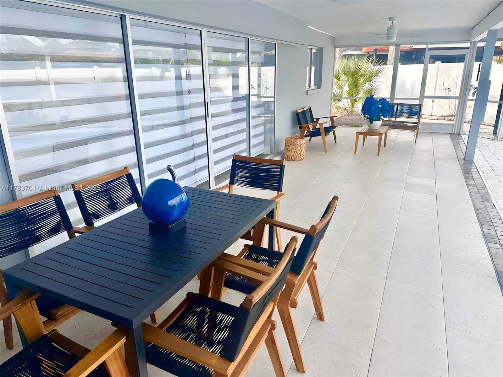 Small Image of 1398 HARBOR VIEW DR, Fort Myers Number 43