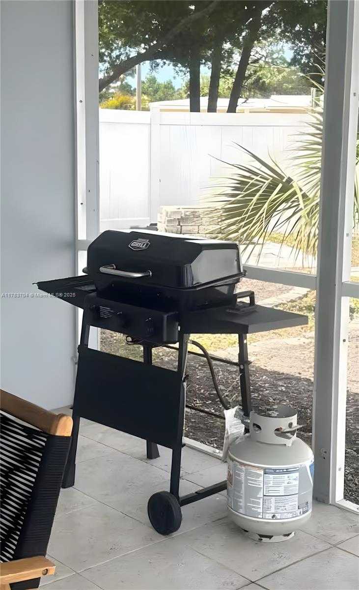 Small Image of 1398 HARBOR VIEW DR, Fort Myers Number 50