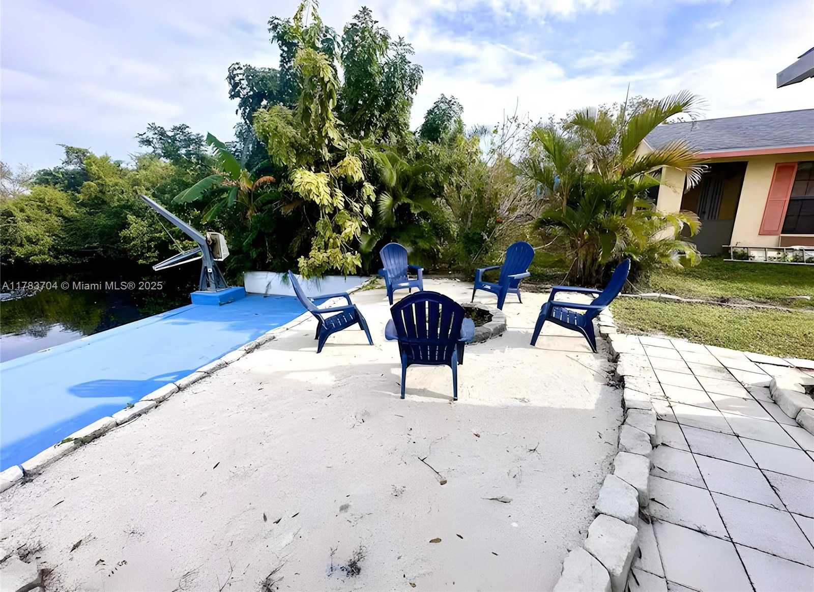 Small Image of 1398 HARBOR VIEW DR, Fort Myers Number 53