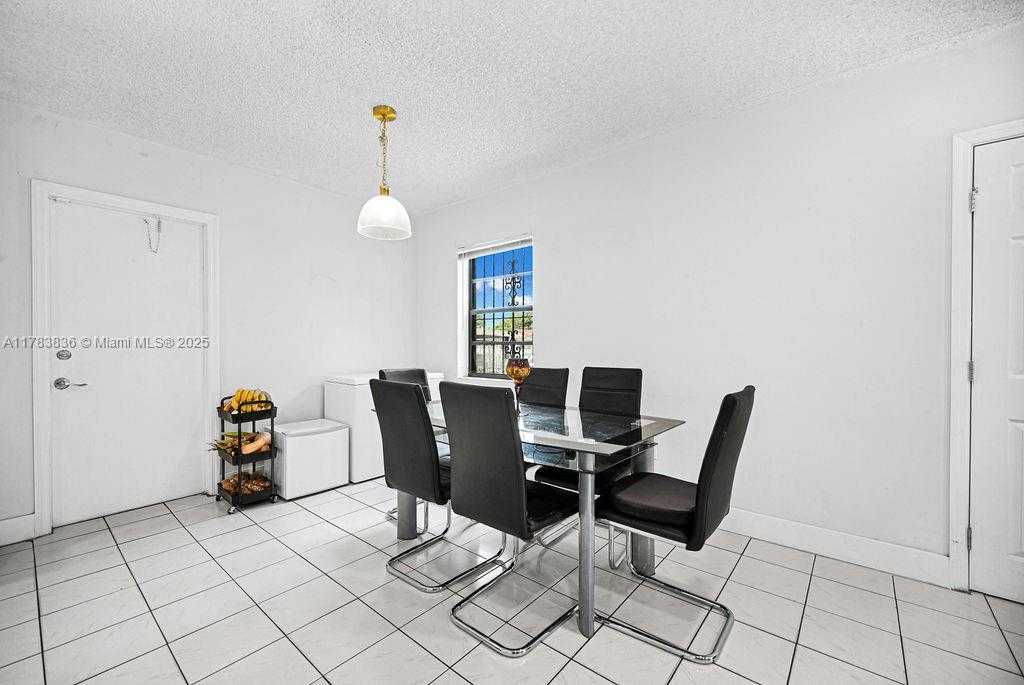 Small Image of 5080 EAST 5TH AVE, Hialeah Number 11