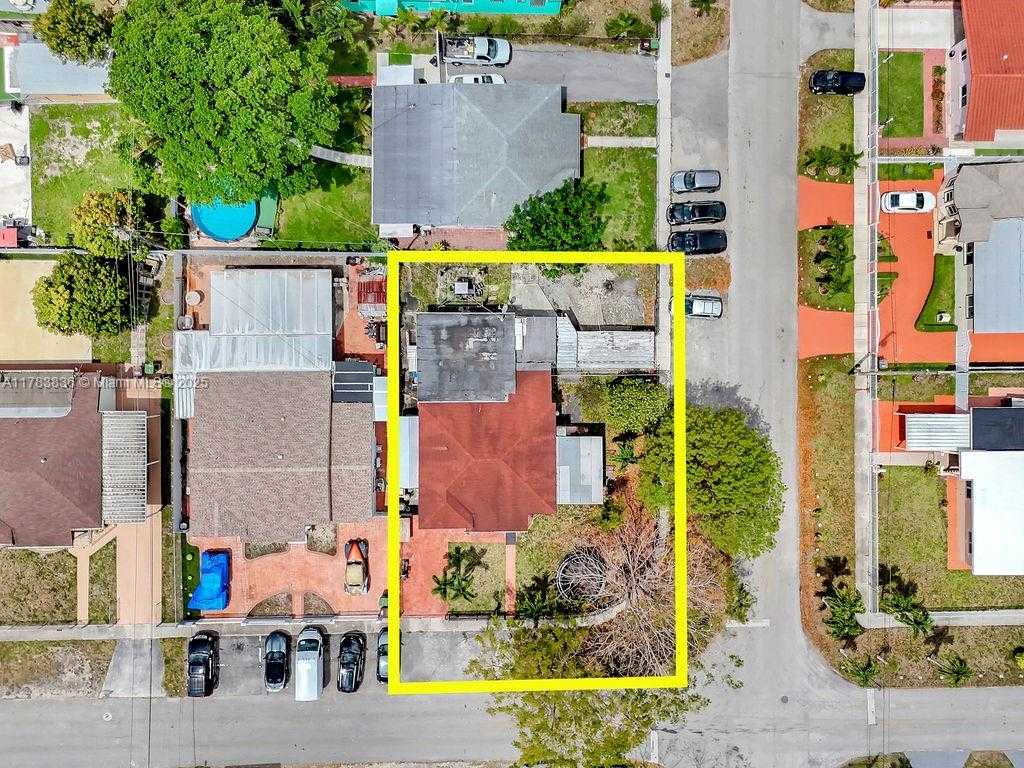 Small Image of 5080 EAST 5TH AVE, Hialeah Number 4