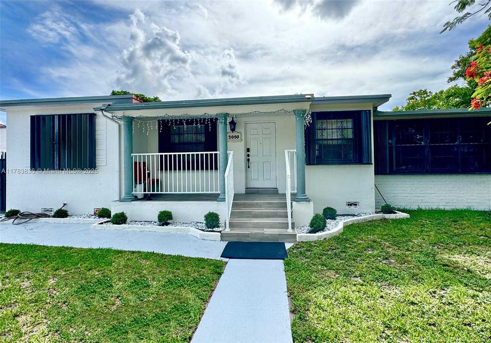 Small Image of 5080 EAST 5TH AVE, Hialeah Number 42