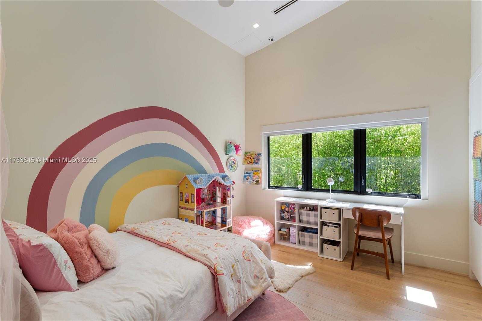 Small Image of 2275 NORTH EAST 120TH ST, North Miami Number 11