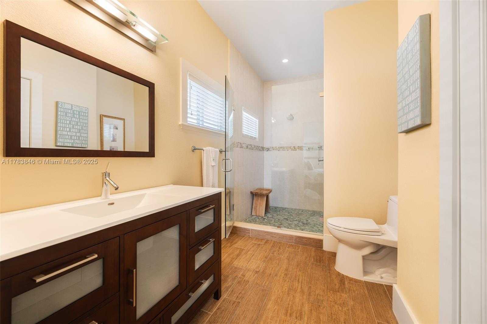 Small Image of 1515 AQUEDUCT LN, Key Largo Number 21