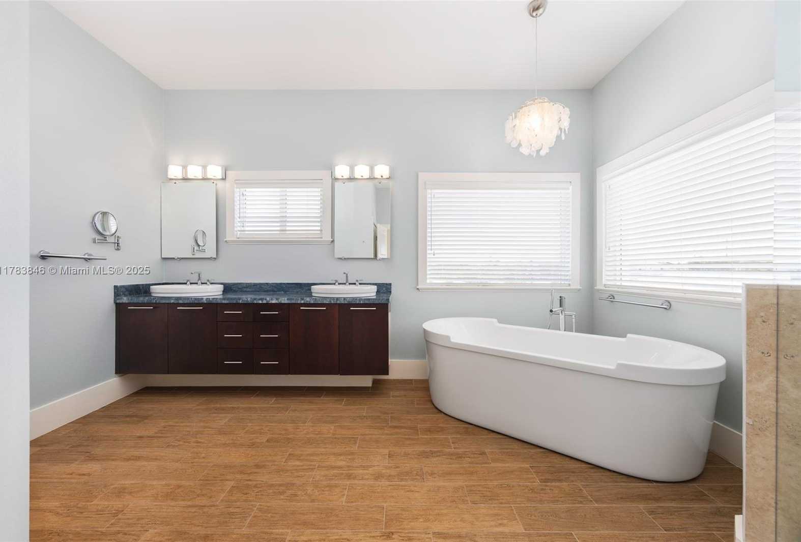 Small Image of 1515 AQUEDUCT LN, Key Largo Number 29
